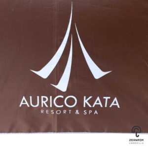 ร่มพรีเมี่ยม ตอนเดียว สีน้ำตาลเข้ม 22 นิ้ว โลโก้ Aurico Spa & Resort