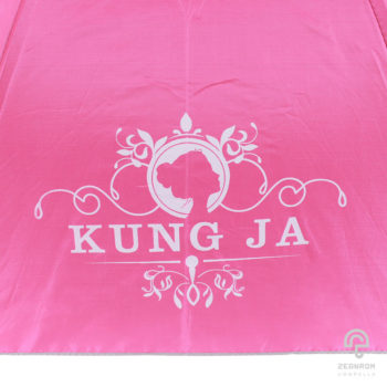 ร่มพรีเมี่ยม แบบพับ 2 ตอน สีชมพู ขนาด 22 นิ้ว โลโก้ KUNG JA